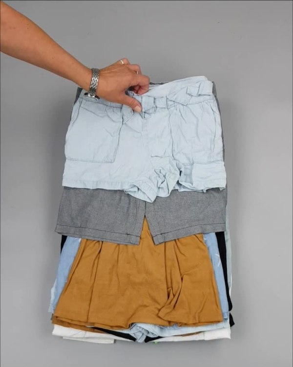 Фотография  682 - CUBUS детский микс лето (Children CUBUS mix)#15 кг, ЛОТ №2511 оптом в Калуге и Калужской области