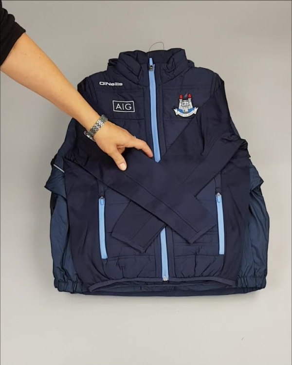 Фотография  628 - Куртки СПОРТ СТОК дети#10 кг , Лот№ 2642 оптом в Калуге и Калужской области