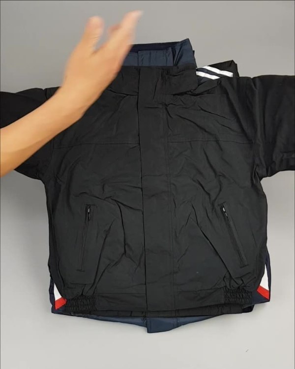 Фотография  564 - Куртки СПОРТ СТОК дети#10 кг , Лот№ 2643 оптом в Калуге и Калужской области