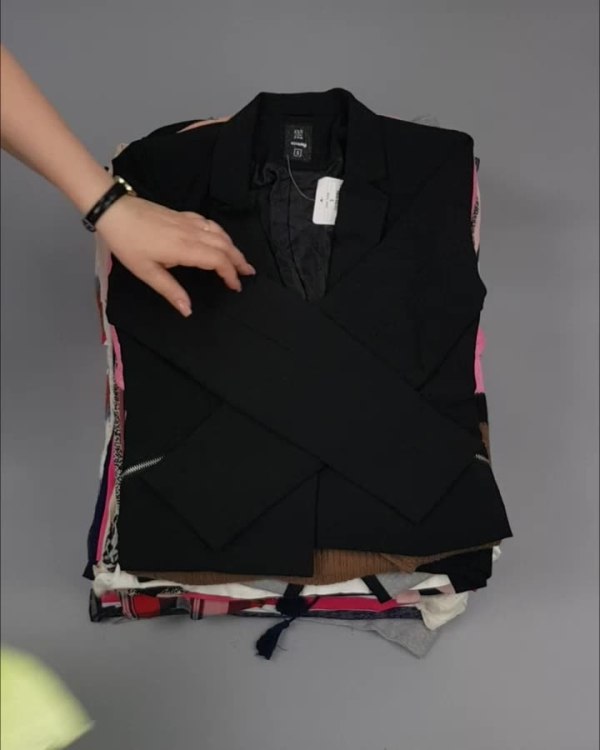 Фотография  713 - LPP Spring mix#20 кг, ЛОТ №3728 оптом в Калуге и Калужской области