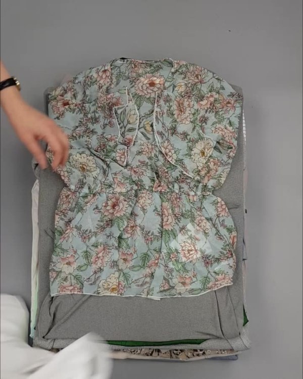 Фотография  981 - MILL STUDIO Summer mix#15 кг, ЛОТ №3800 оптом в Калуге и Калужской области