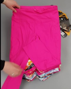 Фотография  457 - Легинсы AVIA (Ladies leggings)#8 кг, ЛОТ №4046 оптом в Калуге и Калужской области