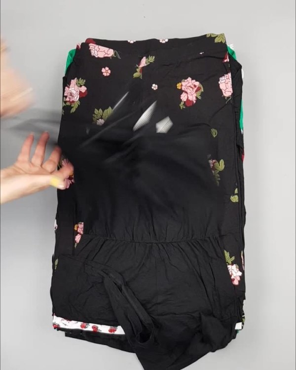 Фотография  259 - CALZEDONIA лето mix#50 шт, ЛОТ №4073 оптом в Калуге и Калужской области