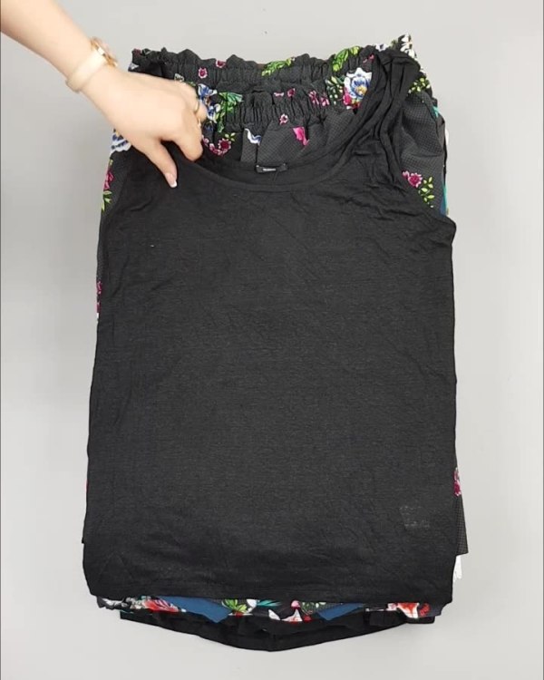 Фотография  675 - CALZEDONIA лето mix#50 шт, ЛОТ №4073 оптом в Калуге и Калужской области