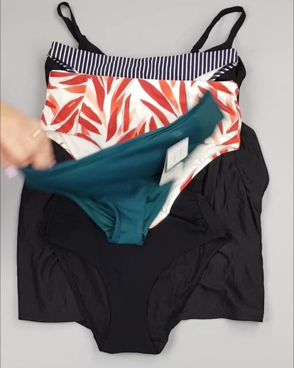 Фотография  102 - Купальники Chantelle#30 шт, ЛОТ №4410 оптом в Калуге и Калужской области