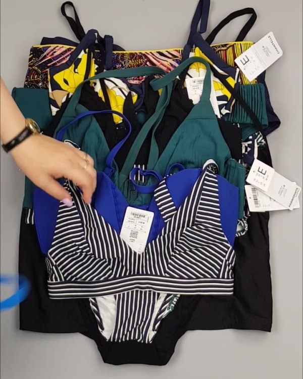 Фотография  138 - Купальники Chantelle#30 шт, ЛОТ №4410 оптом в Калуге и Калужской области