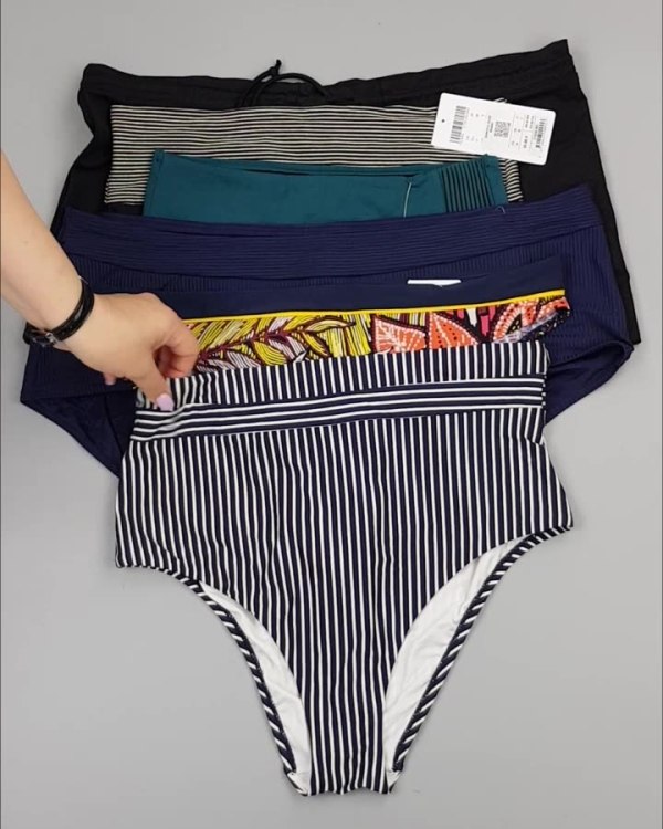 Фотография  790 - Купальники Chantelle#23 шт, ЛОТ №4412 оптом в Калуге и Калужской области