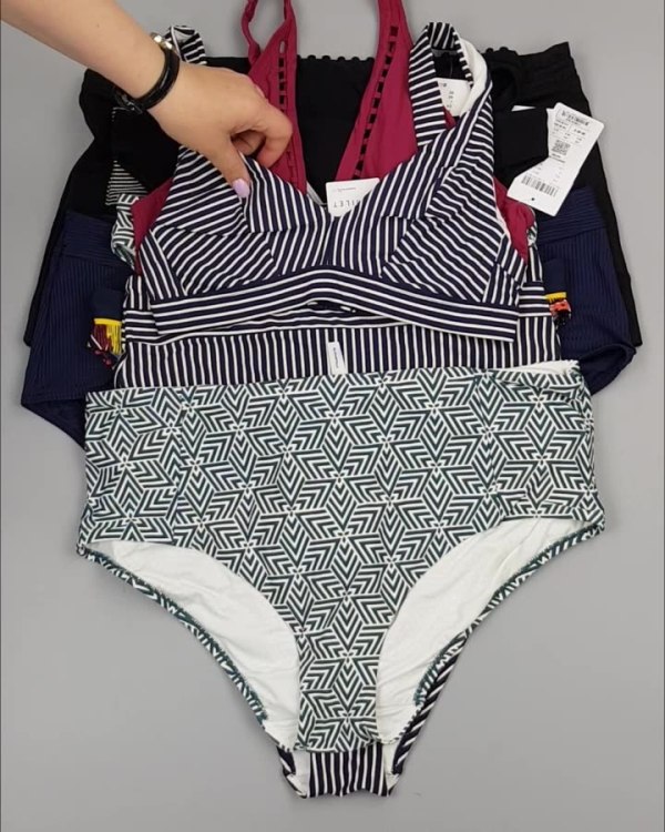 Фотография  586 - Купальники Chantelle#23 шт, ЛОТ №4412 оптом в Калуге и Калужской области