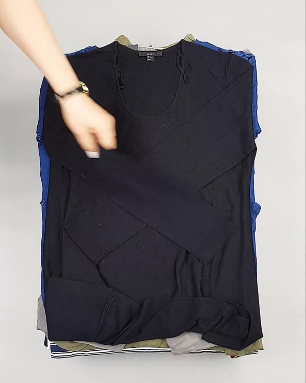 Фотография  524 - BRAND STOCK Winter#20 кг, ЛОТ №4792 оптом в Калуге и Калужской области