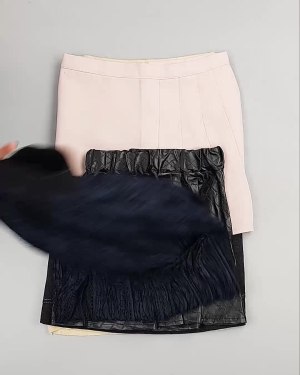 Фотография  690 - Юбки Корея#20 шт, ЛОТ №5062 оптом в Калуге и Калужской области