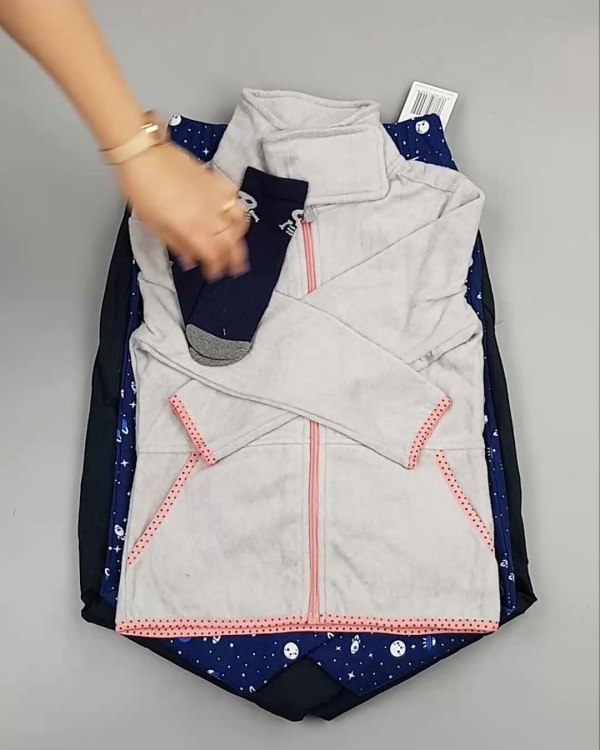 Фотография  922 - ALDI Kids Winter#7 кг, ЛОТ №5244 оптом в Калуге и Калужской области