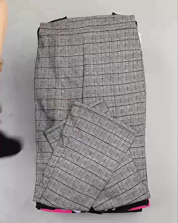 Фотография  984 - C&A Kids Winter 1023#7 кг, ЛОТ №5404 оптом в Калуге и Калужской области