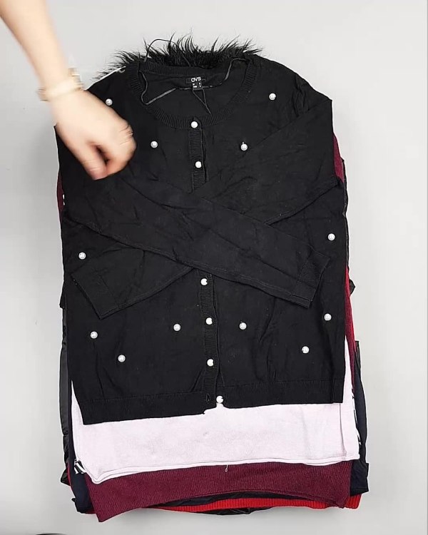 Фотография  946 - OVS Winter м/ж mix#15 кг, ЛОТ №5412 оптом в Калуге и Калужской области