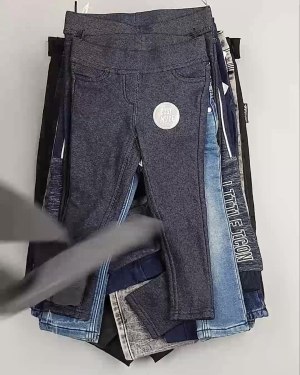 Фотография  520 - Брюки, джинсы дети C&A #5 кг, ЛОТ №5461 оптом в Калуге и Калужской области