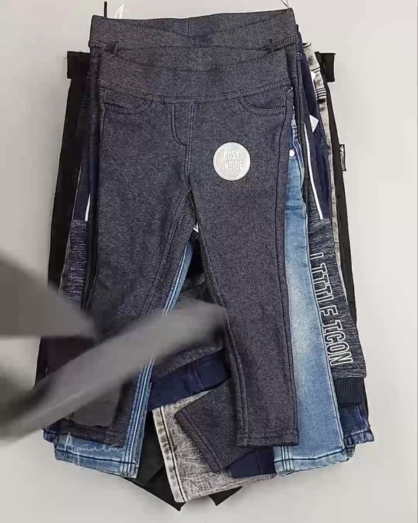 Фотография  819 - Брюки, джинсы дети C&A #5 кг, ЛОТ №5461 оптом в Калуге и Калужской области