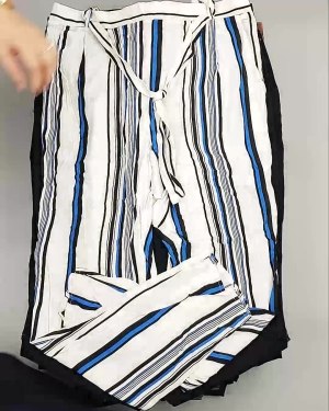 Фотография  690 - Брюки NEXT Women#11 кг, ЛОТ №5468 оптом в Калуге и Калужской области