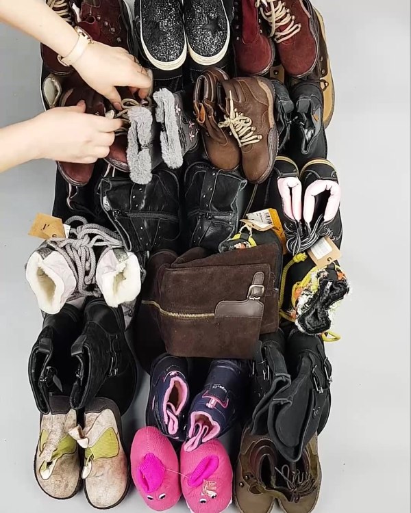 Фотография  903 - Обувь СТОК дети зима#15 кг, ЛОТ №5488 оптом в Калуге и Калужской области