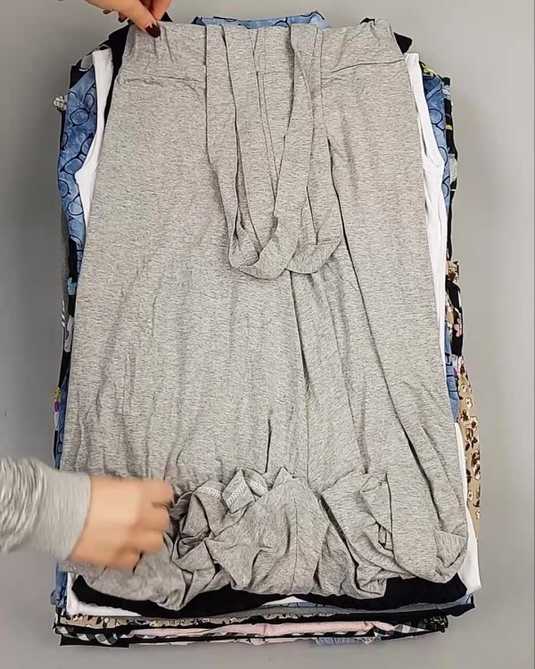 Фотография  403 - Платья Корея#20 шт, ЛОТ №5613 оптом в Калуге и Калужской области