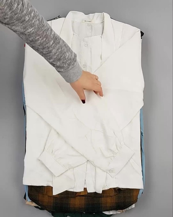 Фотография  168 - Блузки Корея#20 шт, ЛОТ №5622 оптом в Калуге и Калужской области