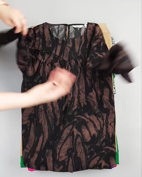 Фотография  187 - DK, Bestseller + Summer mix#15 кг, ЛОТ №5626 оптом в Калуге и Калужской области