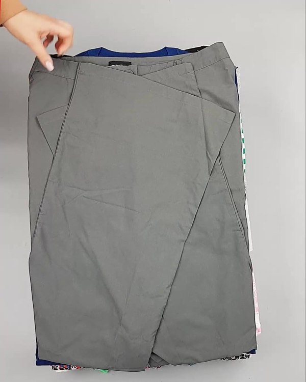 Фотография  586 - Англия СТОК лето#15 кг, ЛОТ №6002 оптом в Калуге и Калужской области