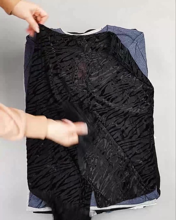 Фотография  990 - Англия СТОК лето#15 кг, ЛОТ №6003 оптом в Калуге и Калужской области