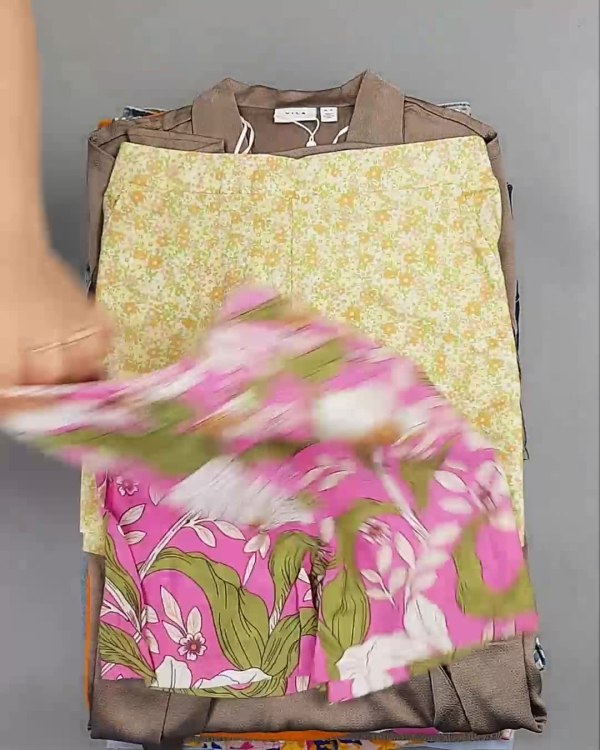 Фотография  681 - BESTSELLER WOMEN Summer mix#15 кг, ЛОТ №6019 оптом в Калуге и Калужской области