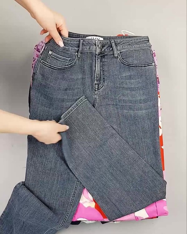 Фотография  918 - BESTSELLER WOMEN Summer mix#15 кг, ЛОТ №6020 оптом в Калуге и Калужской области