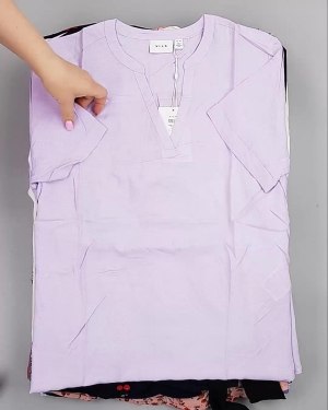 Фотография  955 - Блузки Bestseller 44#5 кг, ЛОТ №6082 оптом в Калуге и Калужской области