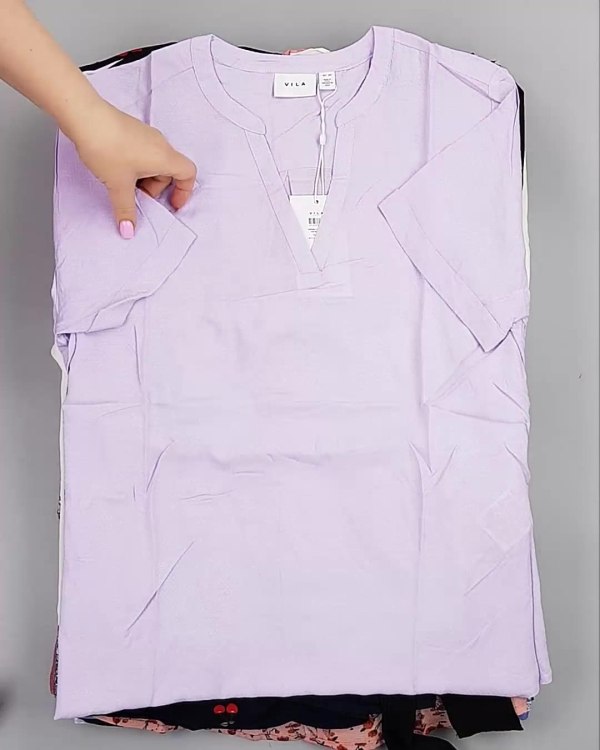 Фотография  543 - Блузки Bestseller 44#5 кг, ЛОТ №6082 оптом в Калуге и Калужской области