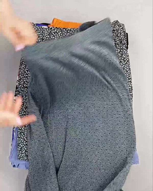 Фотография  990 - Юбки Bestseller 44#5 кг, ЛОТ №6120 оптом в Калуге и Калужской области