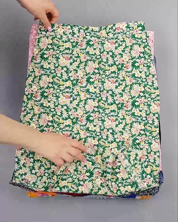 Фотография  804 - Юбки Bestseller 44#5 кг, ЛОТ №6123 оптом в Калуге и Калужской области