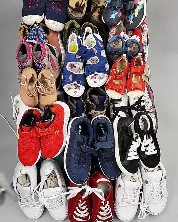 Фотография  612 - Обувь СТОК дети лето#15,4 кг, ЛОТ №6191 оптом в Калуге и Калужской области