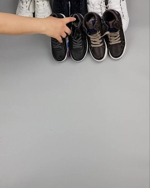 Фотография  670 - Обувь СТОК дети лето#15,4 кг, ЛОТ №6192 оптом в Калуге и Калужской области