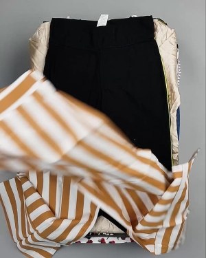 Фотография  320 - CALZEDONIA лето mix#50 шт, ЛОТ №6366 оптом в Калуге и Калужской области