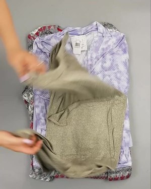 Фотография  413 - Домашняя одежда CAN#10 кг, ЛОТ №6482 оптом в Калуге и Калужской области