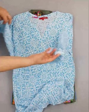 Фотография  234 - Платья Bestseller 44#5 кг, ЛОТ №6538 оптом в Калуге и Калужской области