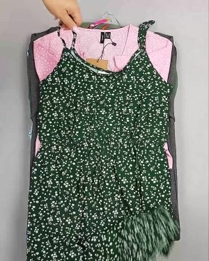 Фотография  666 - Платья Bestseller 44#5 кг, ЛОТ №6538 оптом в Калуге и Калужской области