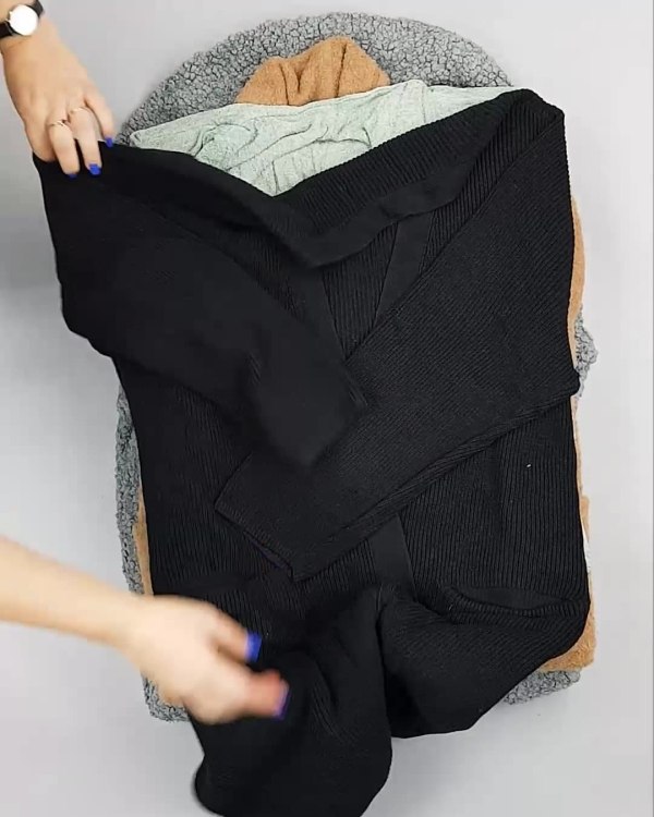 Фотография  139 - Кардиганы СТОК CAN#10 кг, ЛОТ №6887 оптом в Калуге и Калужской области