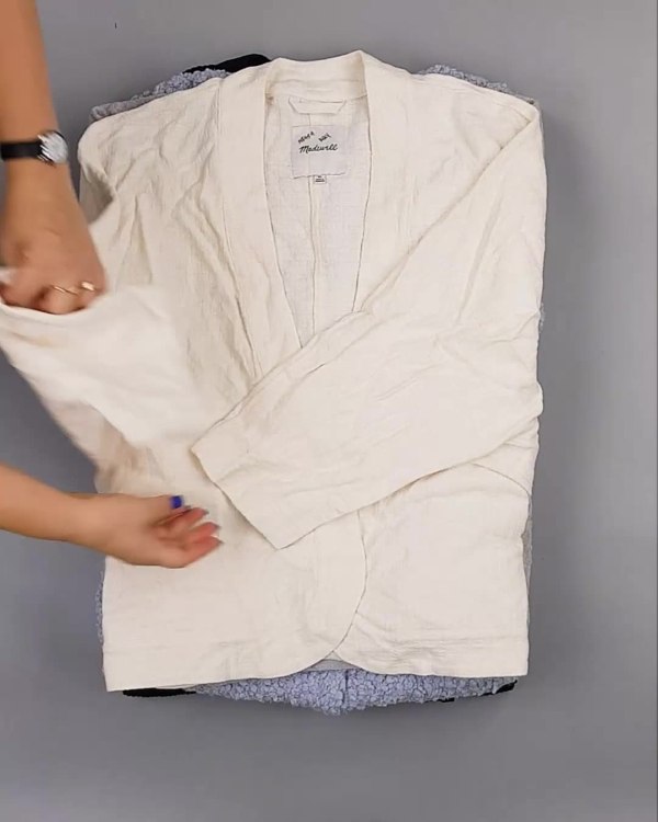 Фотография  740 - Кардиганы СТОК CAN#10 кг, ЛОТ №6888 оптом в Калуге и Калужской области