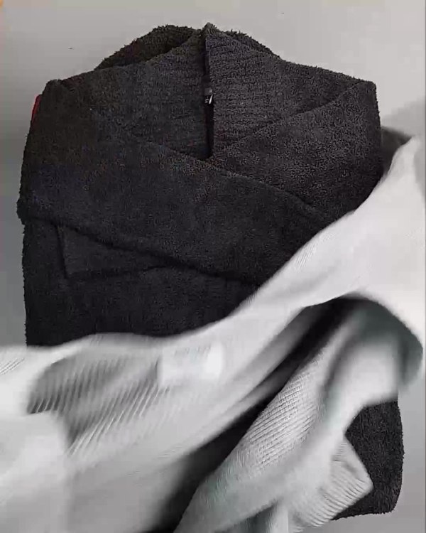 Фотография  305 - Кардиганы СТОК CAN#10 кг, ЛОТ №6888 оптом в Калуге и Калужской области