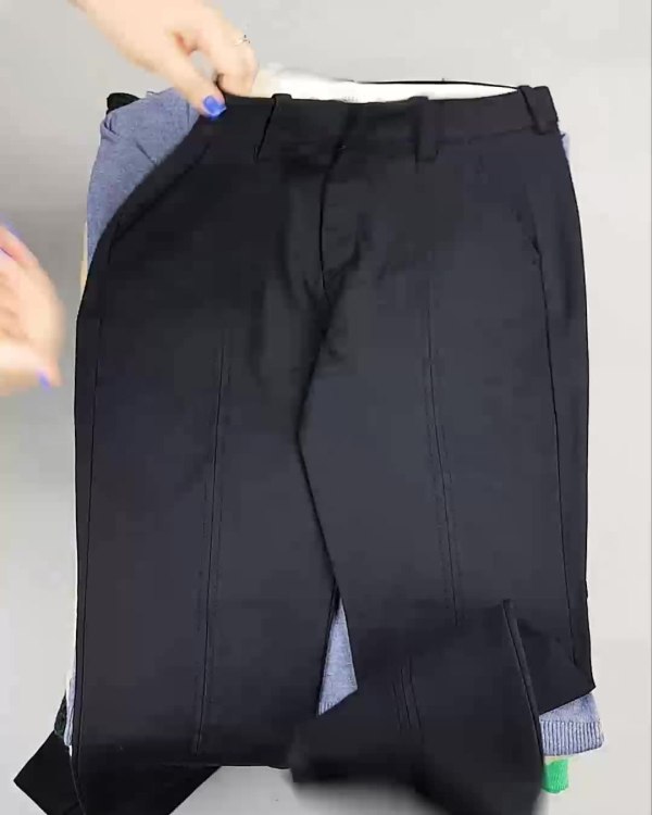 Фотография  484 - DK+Bestseller Winter mix 064#15 кг, ЛОТ №6898 оптом в Калуге и Калужской области