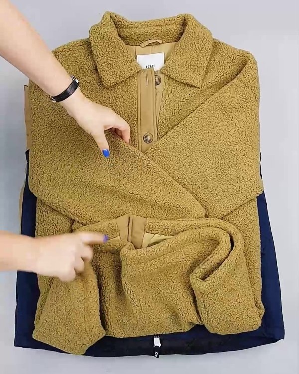 Фотография  480 - Верхняя одежда Дания#10,2 кг ЛОТ №6911 оптом в Калуге и Калужской области