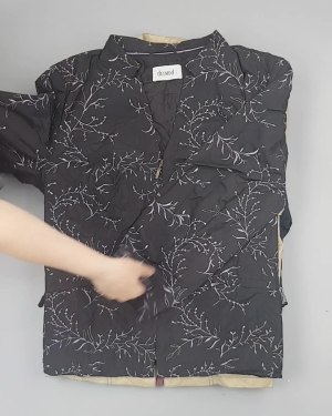 Фотография  132 - А 92602 Ветровки женские (Light Zipper jackets)#25 кг оптом в Калуге и Калужской области