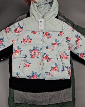 Фотография  326 - Верхняя одежда VILA#10 кг, ЛОТ №6823 оптом в Калуге и Калужской области