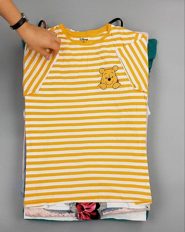 Фотография  515 - Cream Футболки поло женские#25 кг оптом в Калуге и Калужской области