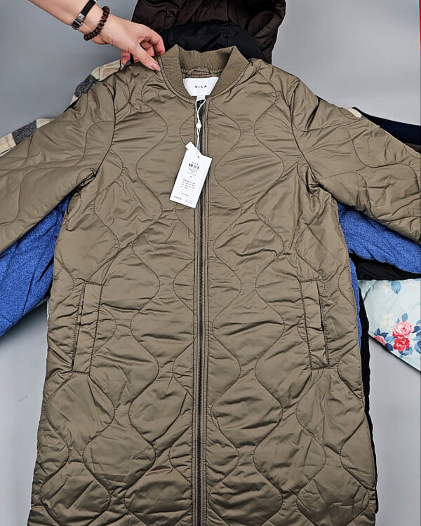 Фотография  865 - Верхняя одежда VILA#10,2 кг, ЛОТ №6826 оптом в Калуге и Калужской области