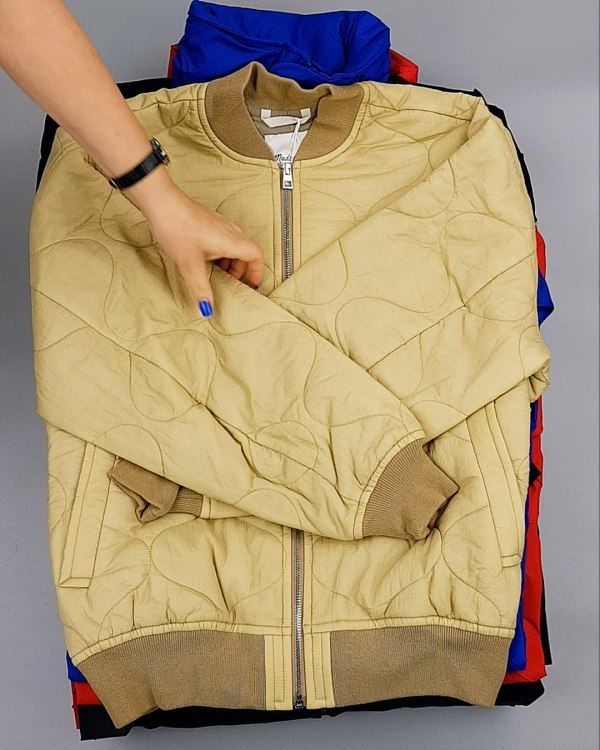 Фотография  477 - Ветровки CAN 084#10 кг, ЛОТ №6939 оптом в Калуге и Калужской области