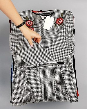 Фотография  402 - Cream Платья Winter#25 кг оптом в Калуге и Калужской области