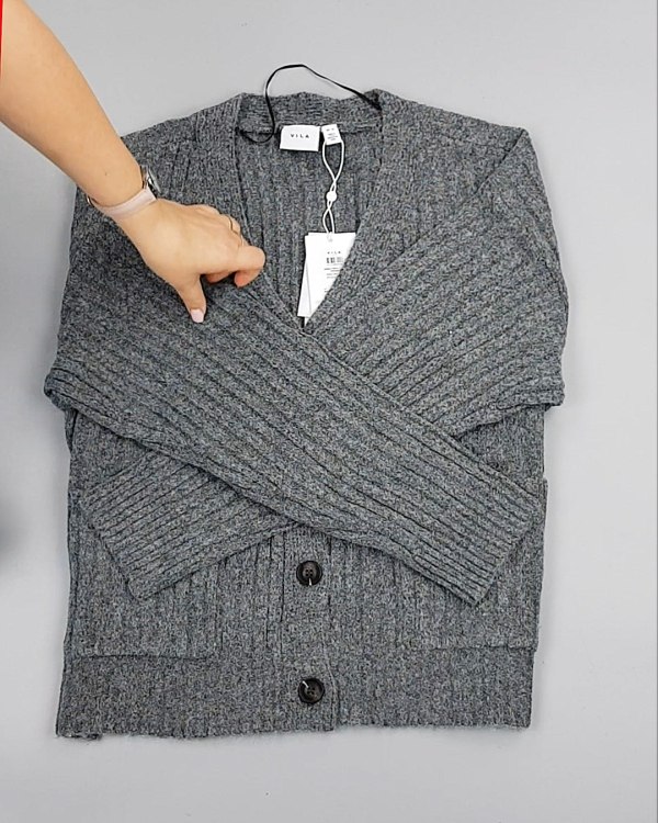 Фотография  702 - Кардиганы VILA W 104#7 кг, ЛОТ №7155 оптом в Калуге и Калужской области